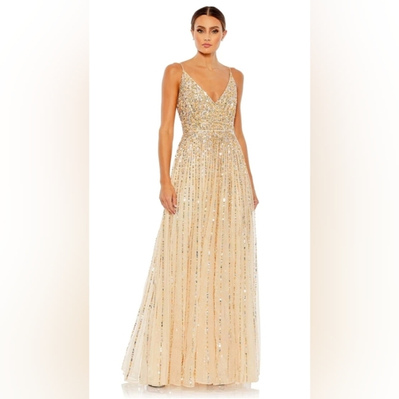 Mac Duggal, Sequined Sleeveless WrapOver A Line Gown, Nude/Gold, Size 8, NWT - Picture 1 of 16